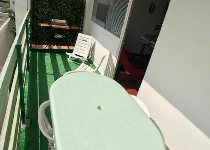 T2+cabine A Port - Piscine, A Proximite, Parking Prive - Fr-1-81-423 דירה *